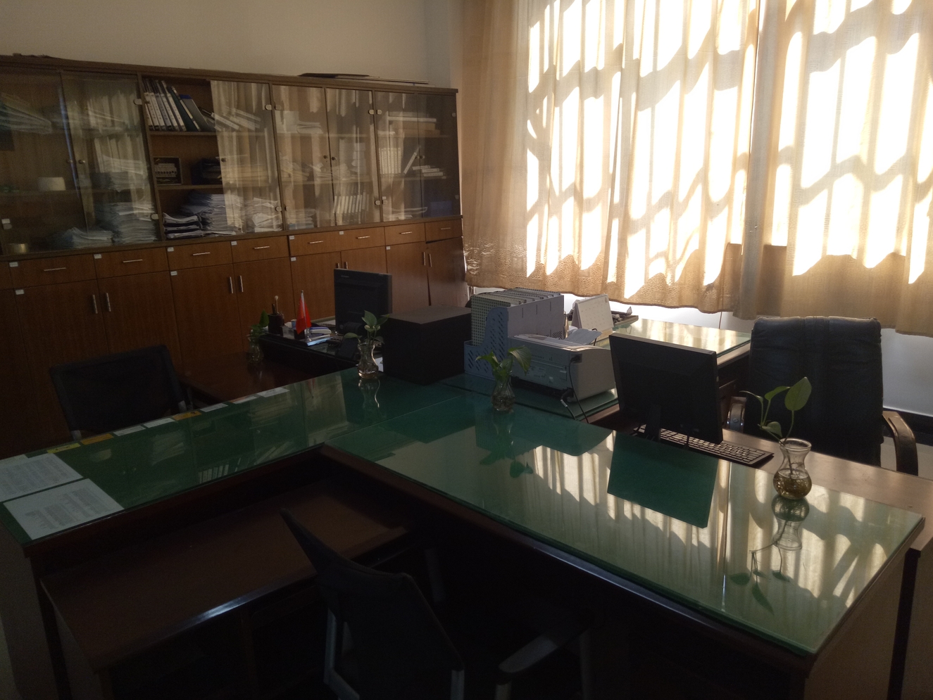 先行电器-办公室